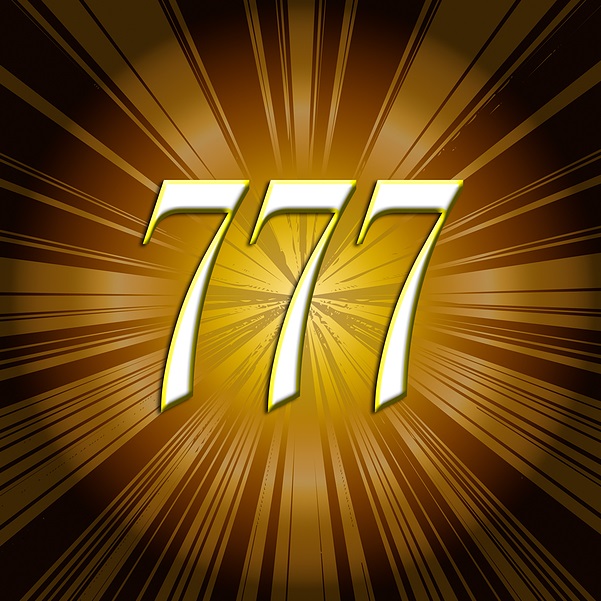 Number sequence 777 with golden light